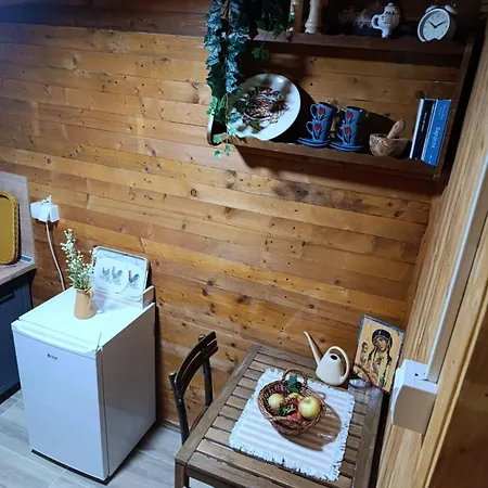 Vikendica Djokanovic 度假居 Bratunac