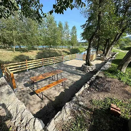 Vikendica Djokanovic *